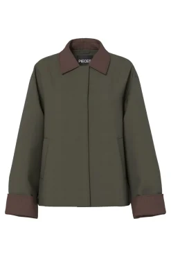 New Pieces Pcjorma Short Light Jacket 5018129 Forest Night Hot Fudge
