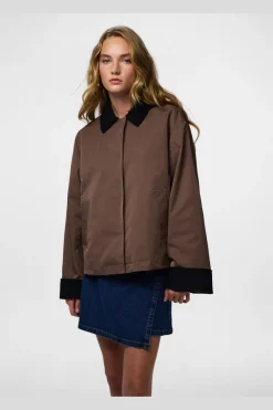 Best Pieces Pcjorma Short Light Jacket 4927144 Coffee Quartz Black