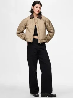 Online Pieces Pcjorma Short Padded Bomber Jacket 4889738 Greige Hot Fudge