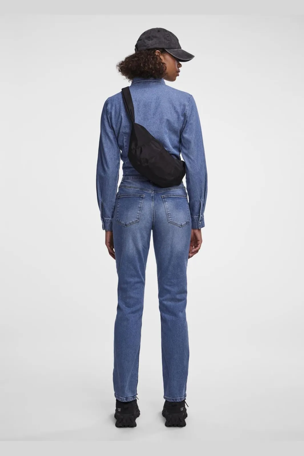 Hot Pieces Pcluna Straight Mb57 3790450 Medium Blue Denim