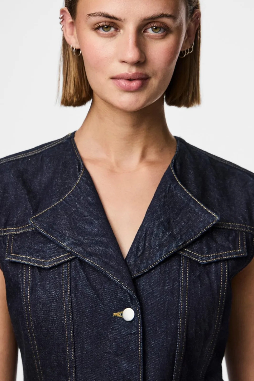 Outlet Pieces Pcnua Sl Fitted Denim Vest Fsy 4843898 Indigo