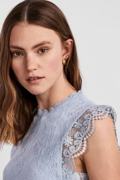 Online Pieces Pcolline Sl Lace Top 3861682 Kentucky Blue