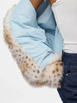 Outlet Pieces Pcplush Short Fluffy Jacket 5023207 Cloud Dancer Leopard