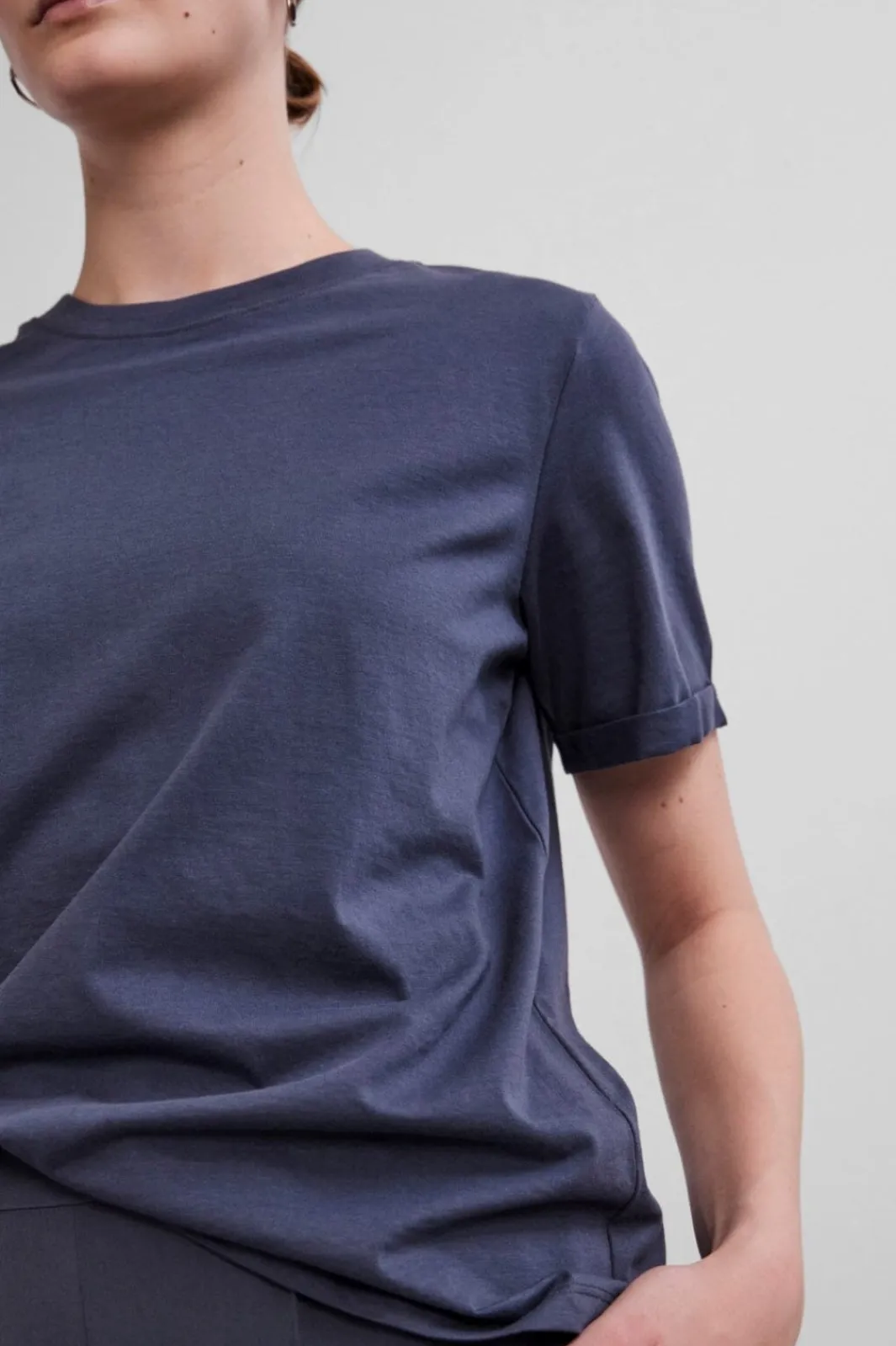 Discount Pieces Pcria Ss Fold Up Solid Tee Ombre Blue
