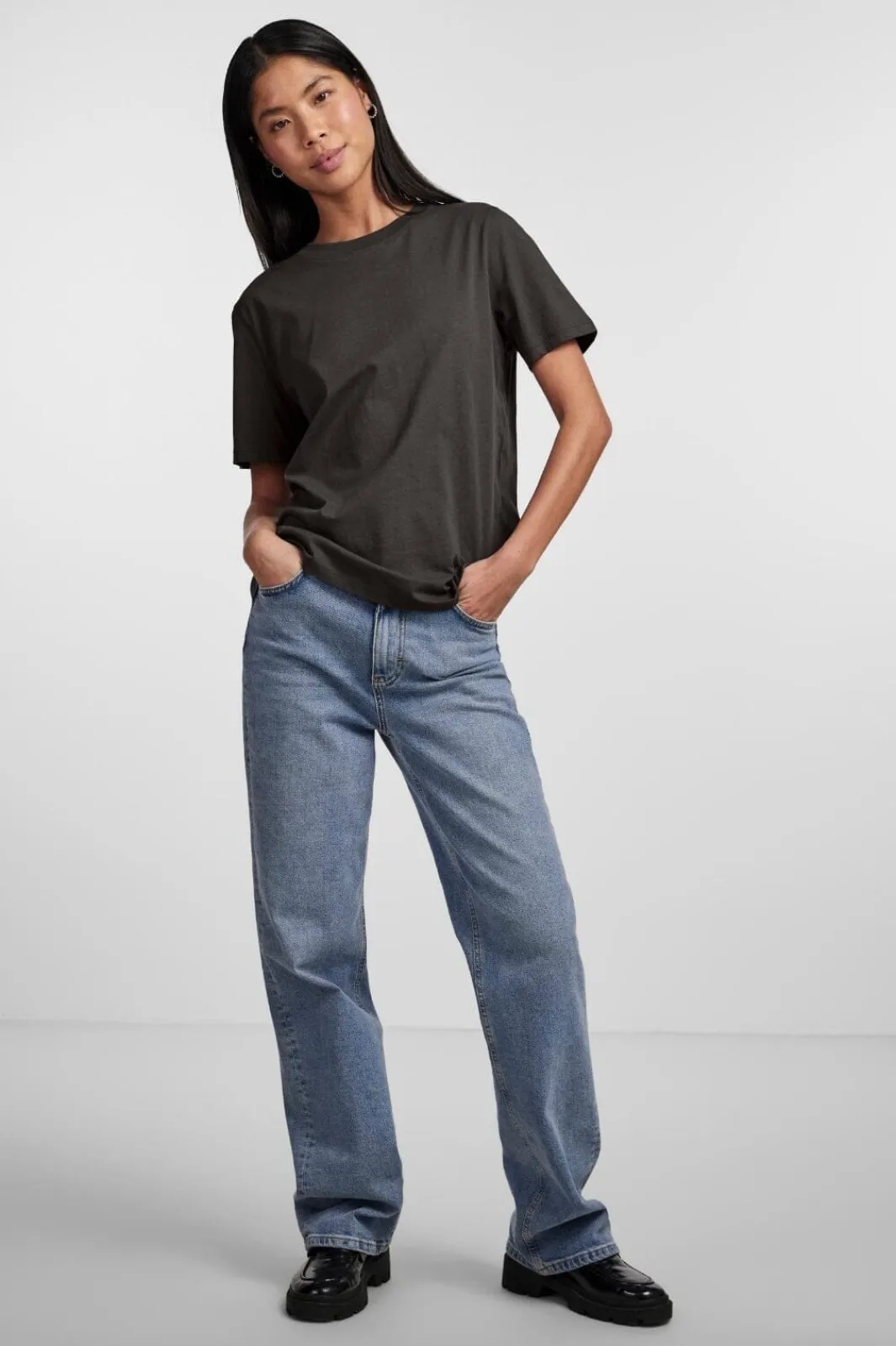 Best Pieces Pcria Ss Solid Tee 4280156 Black