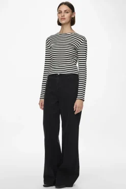 Pieces Pcruka Ls Top 4191663 Cloud Dancer Black