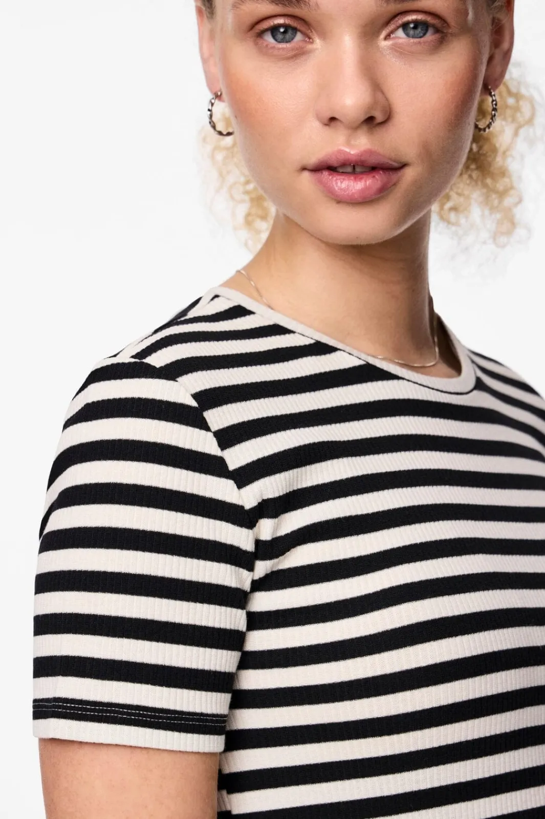 Clearance Pieces Pcruka Ss Top Bc Cloud Dancer/black