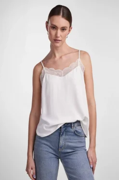 Discount Pieces Pctiffany Strap Lace Top Bc Cloud Dancer