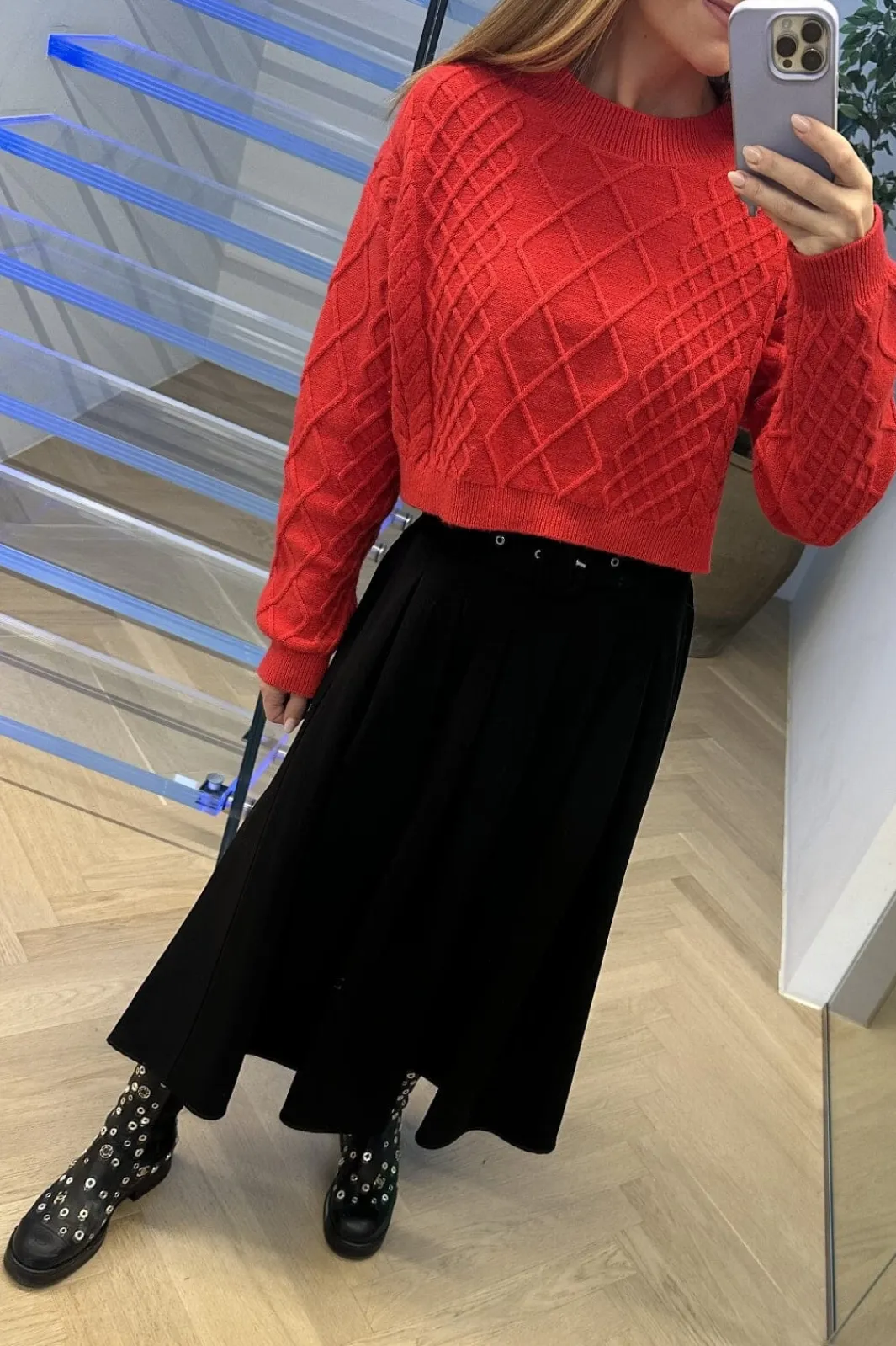 Sale Valentin Studio Pleated Skirt Black
