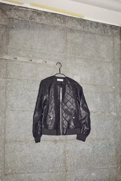 Haute L'Amitié Quilt Pu Bomber HL10262 Black