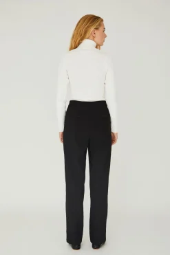 New A-View Rib Rollneck Blouse 005 Off White