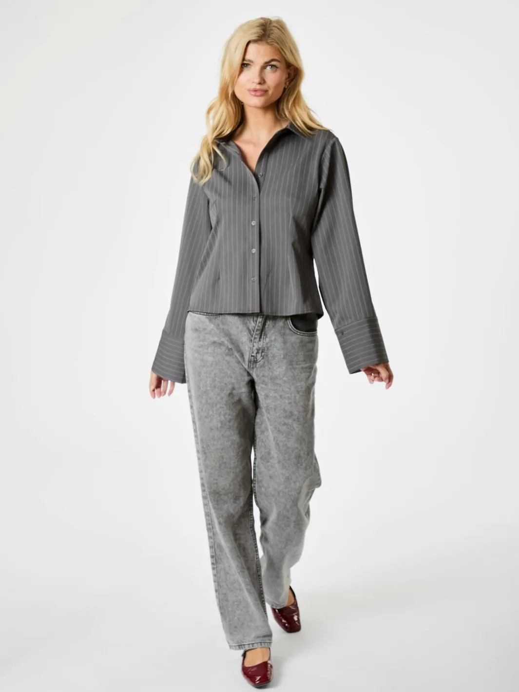 Neo Noir Rosa Pinstripe Shirt Grey
