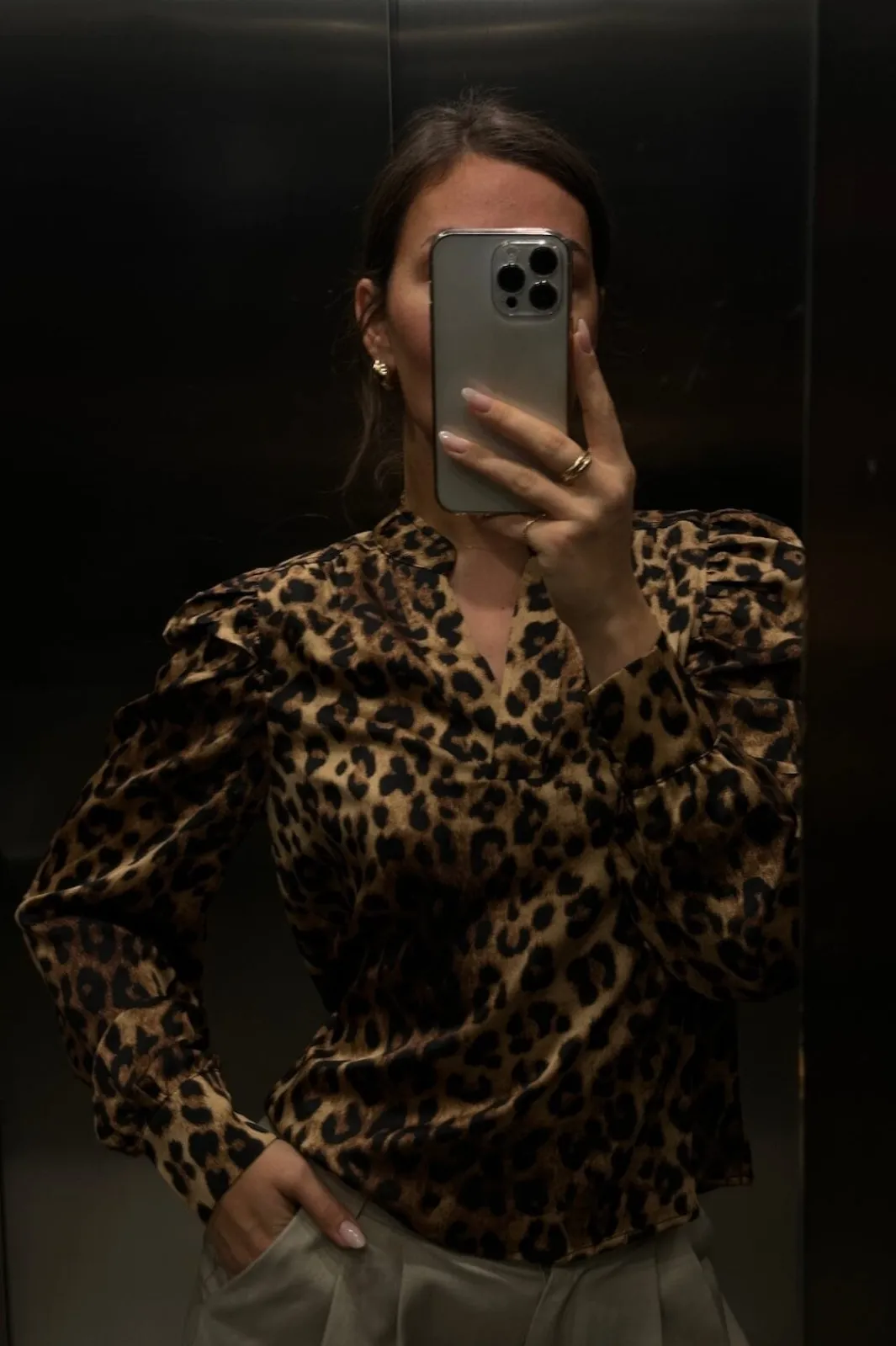 Neo Noir Rosslyn Leo Blouse Leopard