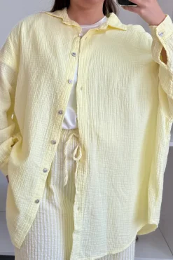 Hot A-bee Sara Shirt Light Yellow
