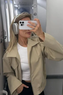 New BYIC Sarahic Short Jacket A23725 Beige