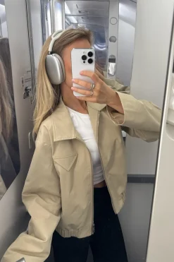 New BYIC Sarahic Short Jacket A23725 Beige