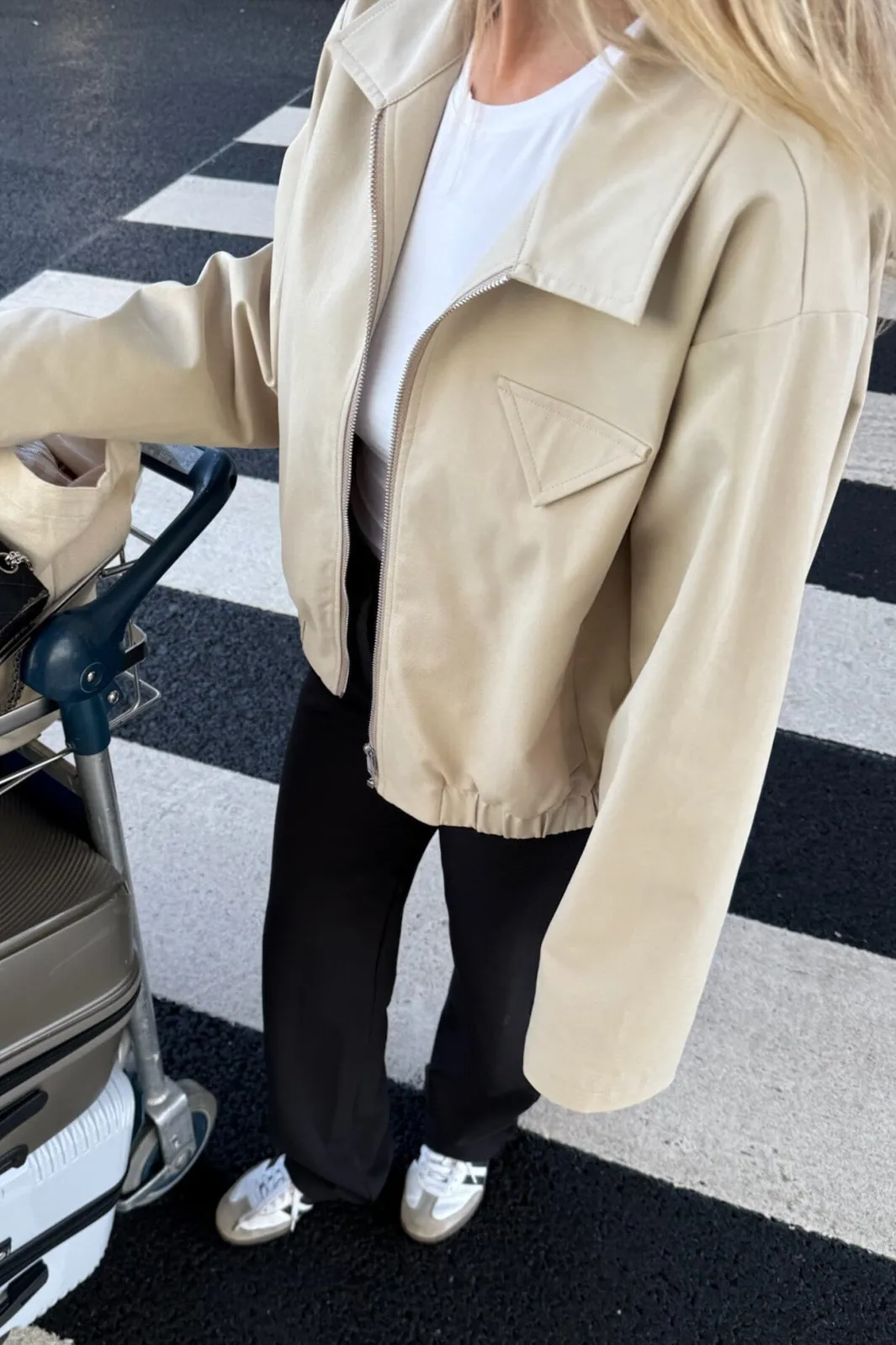 New BYIC Sarahic Short Jacket A23725 Beige