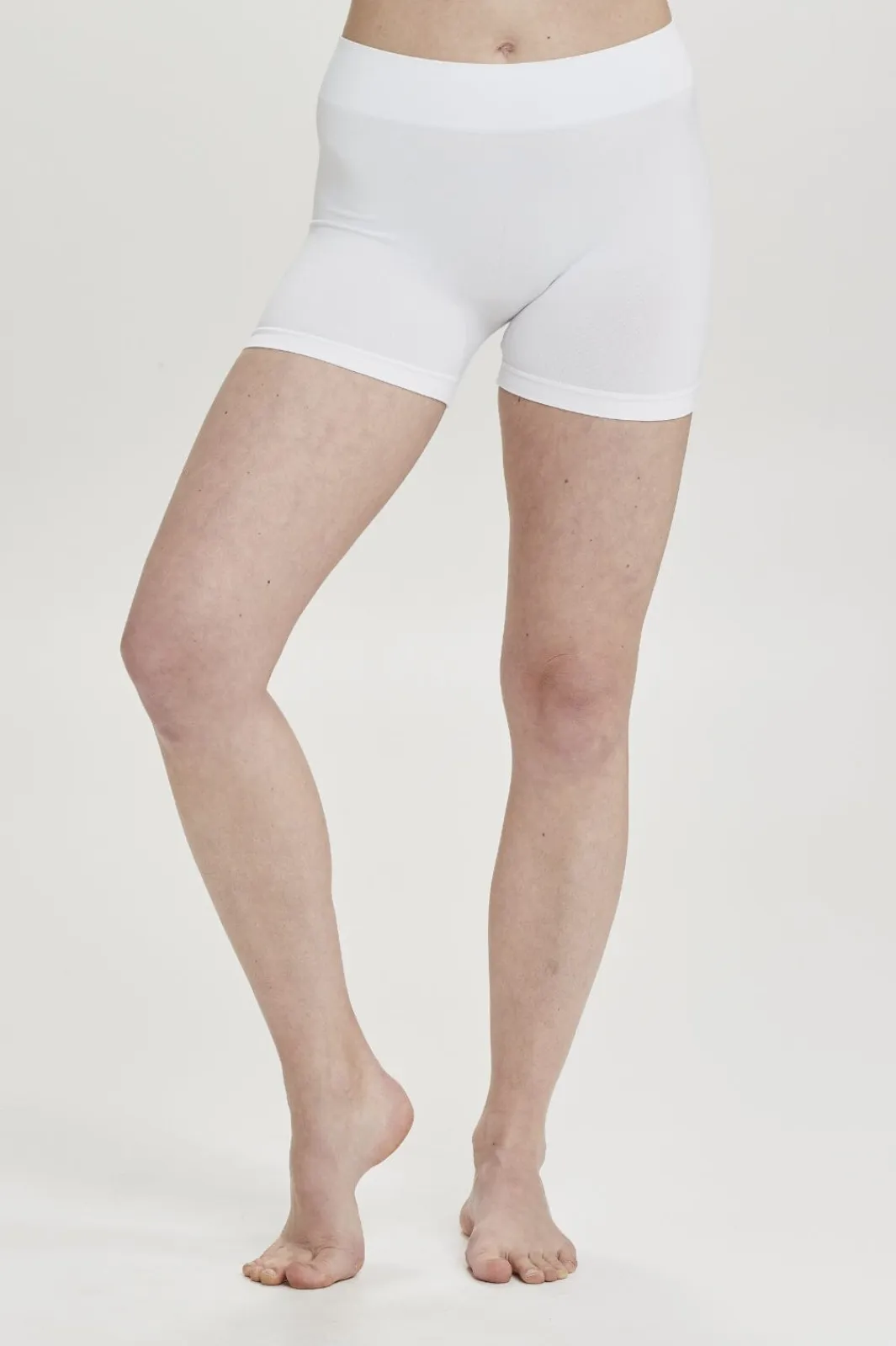 Sale Decoy Seamless Hot Pants 19991-0 1200