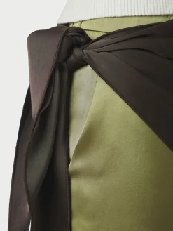 Hot Neo Noir Serina Heavy Sateen Big Scarf 168193 676