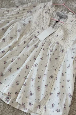Neo Noir Siama Dobby Flower Blouse 165279 121