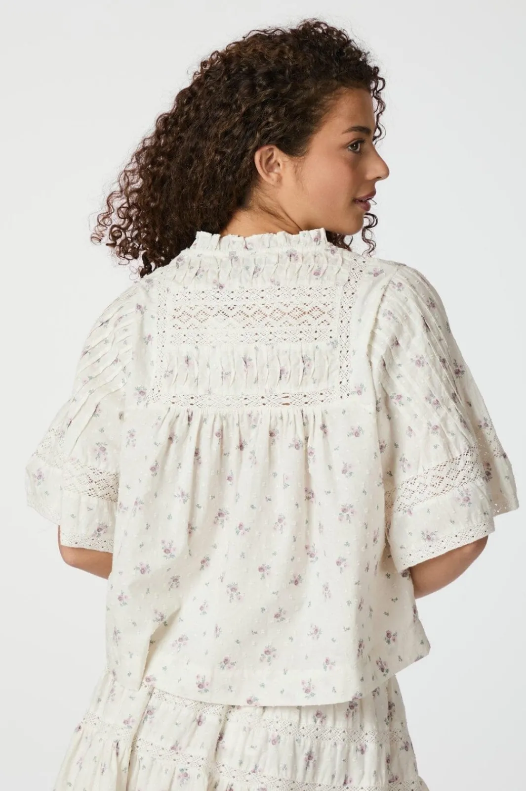 Neo Noir Siama Dobby Flower Blouse 165279 121