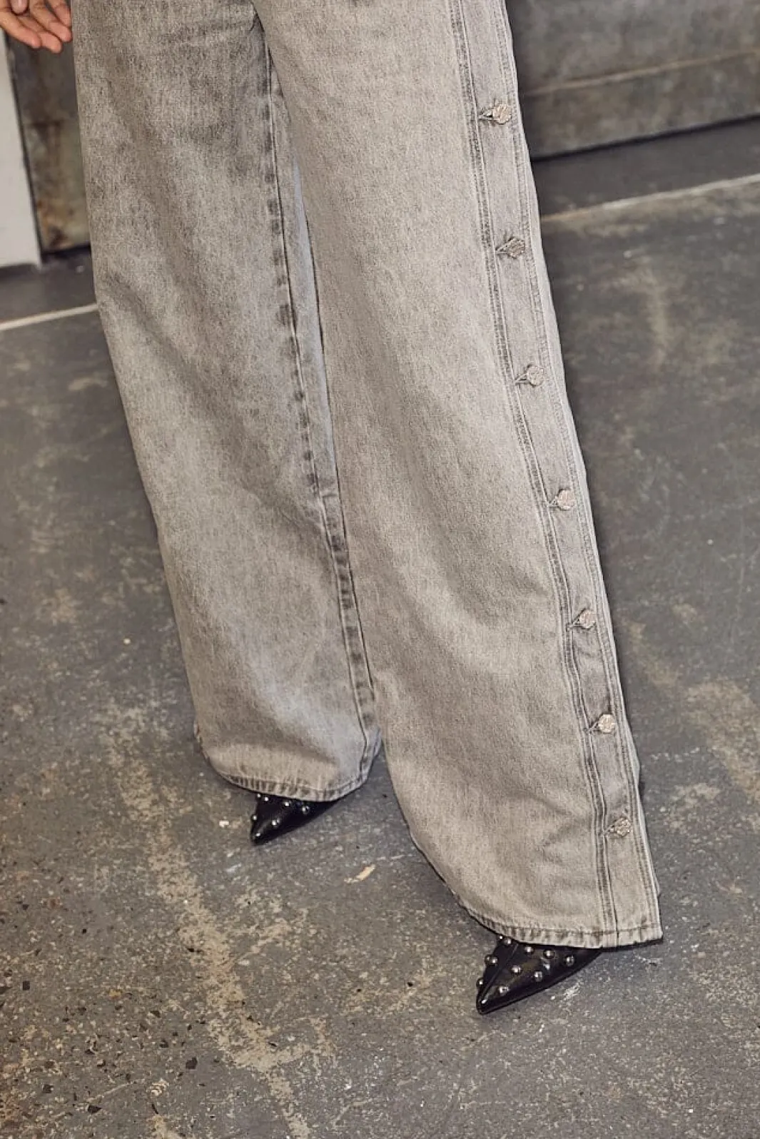 Clearance Haute L'Amitié Side Panel Button Jeans HL10328 Light Grey