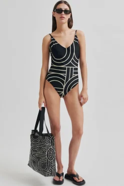 Hot Second Female Signature Swimsuit 59736 Black 8001