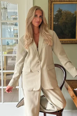 Discount BYIC Signatureic Blazer A23986 Dusty Beige