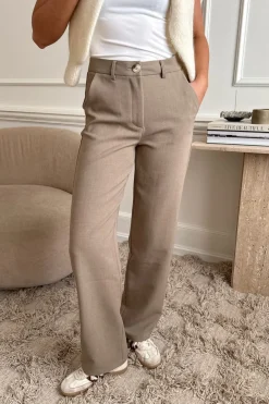 New BYIC Signatureic Pants A23778 Light Brown