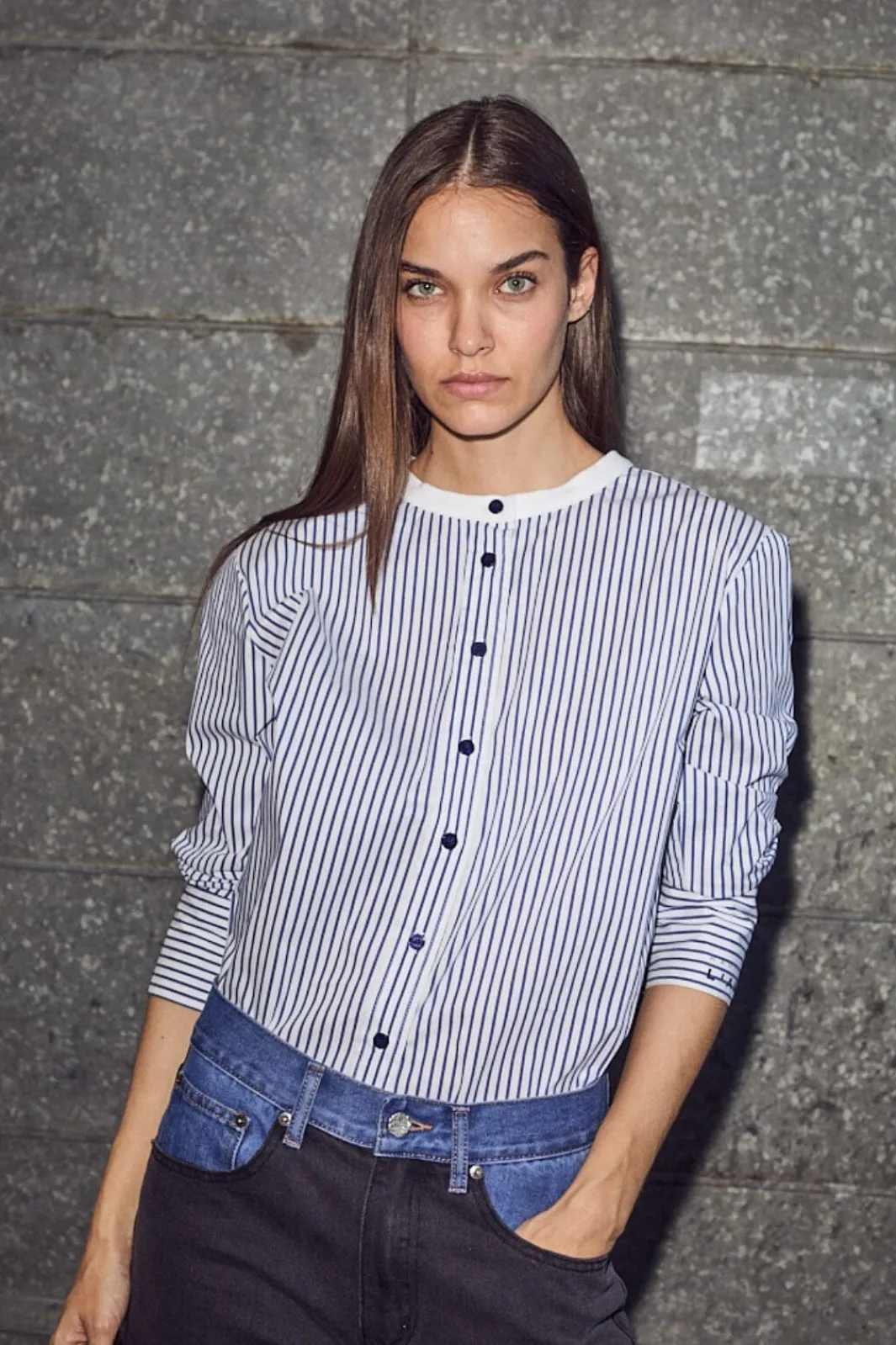 New Haute L'Amitié Stripe Cuff Logo Shirt HL10301 White Blue Stripe