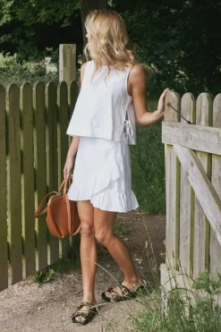 Neo Noir Svetlana Linen Top White