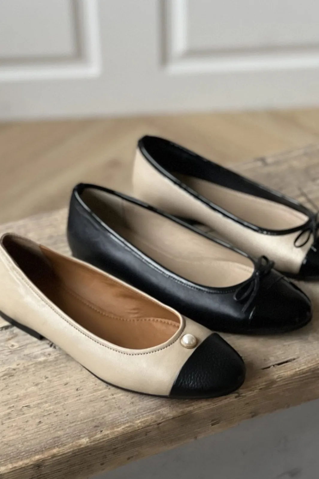 Hot Copenhagen Shoes The Pearl Ballerina 0007 Black / Nude