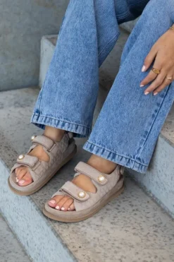 Online Copenhagen Shoes The Pearl Sandal CS8579 0301