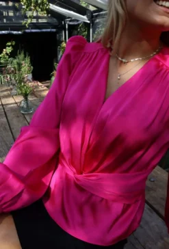 Liberte Tiki Ls Twist Blouse 22120 Pink