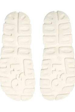 New H2O Trek Closed Sandal 1008 Cannoli Cream