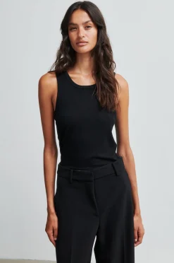Best Second Female Under Tank Top 60175 8001 Black