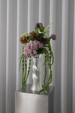 Online Bloom Objects Velvet Glow Bouquet 02-298 Multi