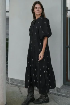 Neo Noir Veronica Flower Emb Dress 166846 100