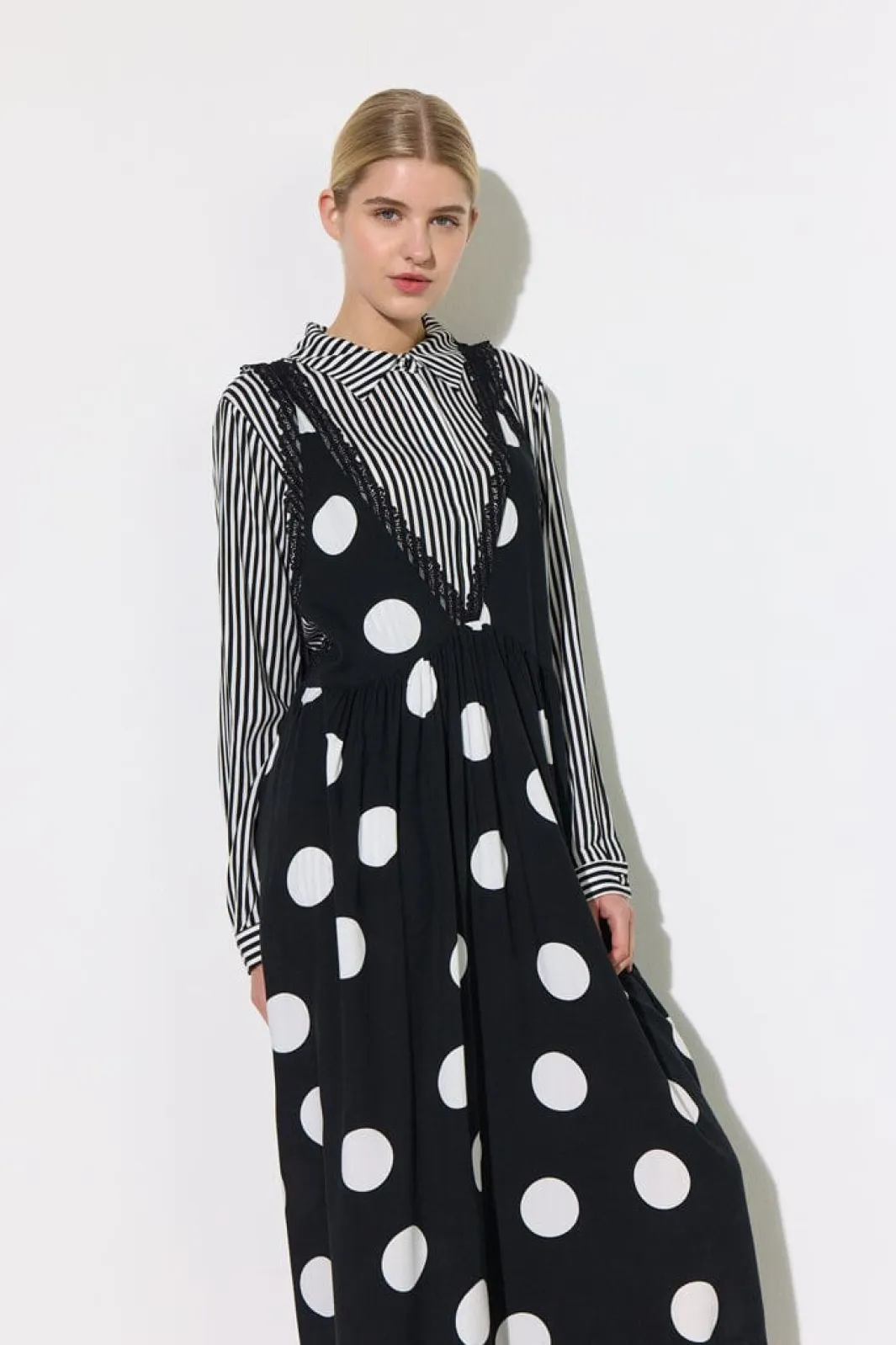 Outlet Hunkøn Vicky Dress 25982 Big Dots