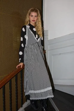 Best Hunkøn Vicky Dress 25982 Black Striped