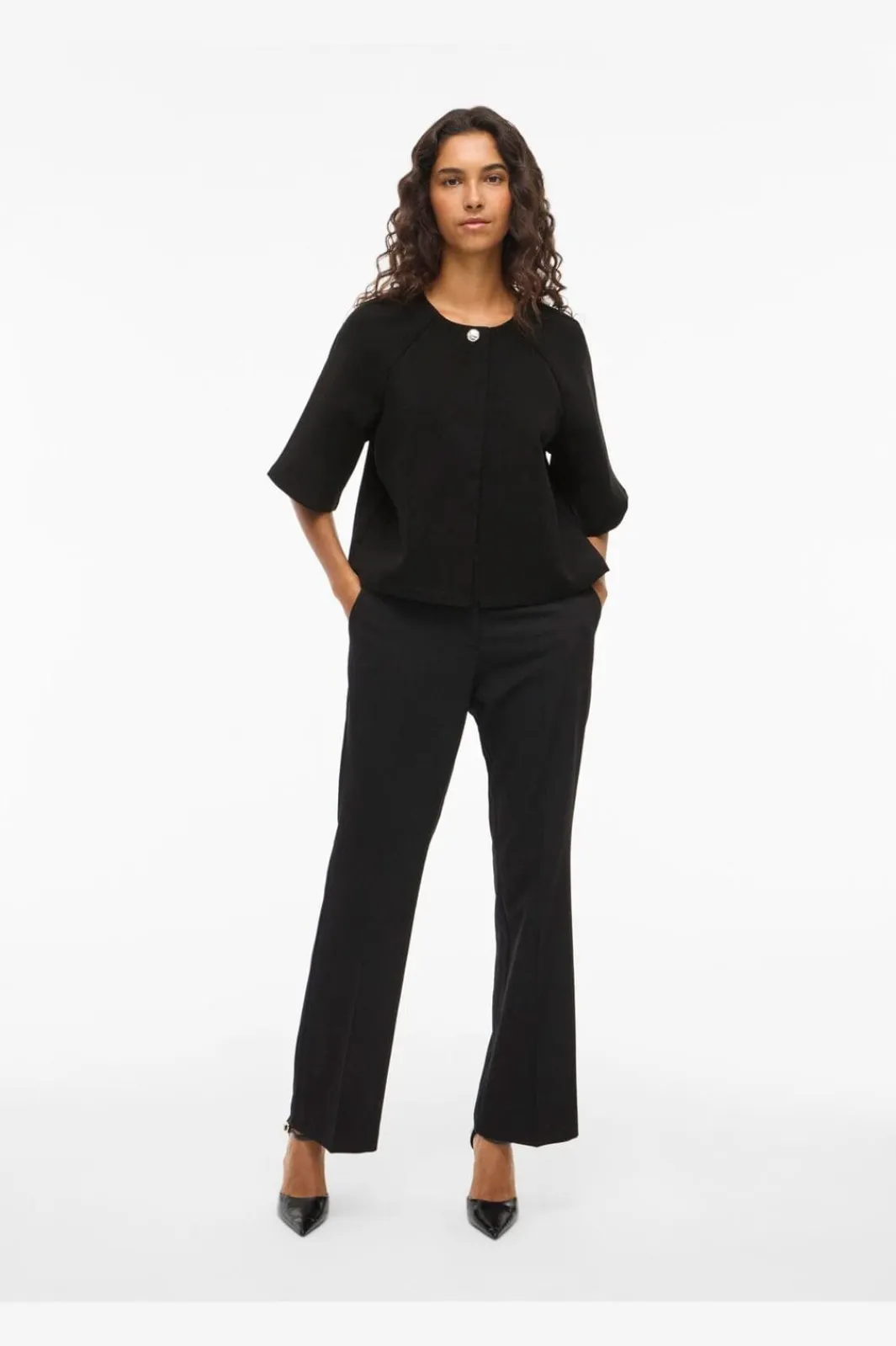 Best Vila Visabby 2/4 Open Short Top 4810886 Black Beauty
