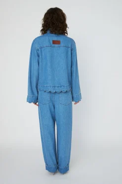 Hot Stella Nova Washed Blue Shirt With Scallop Edgewd54-2324 302 Light Blue