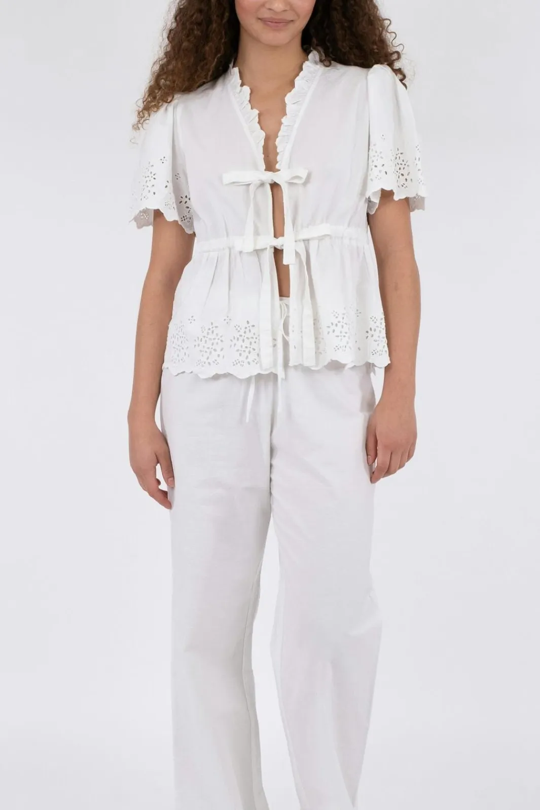 Best Neo Noir William Embroidery Pants White