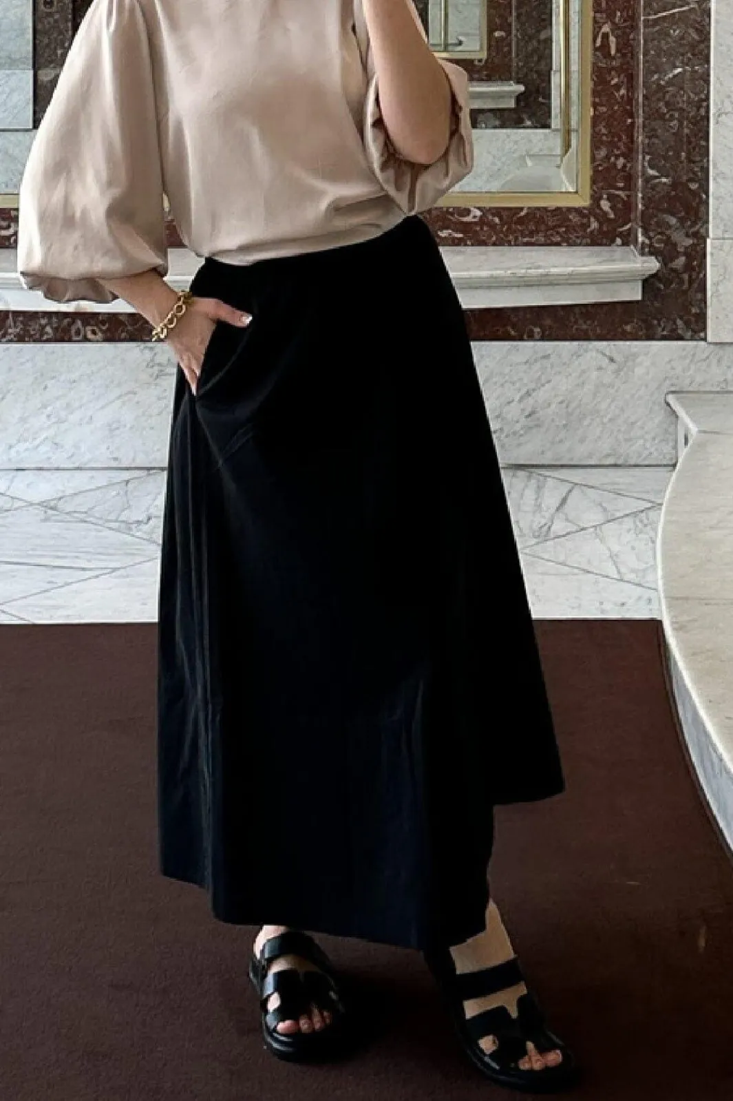 Online Neo Noir Yara Poplin Skirt Black