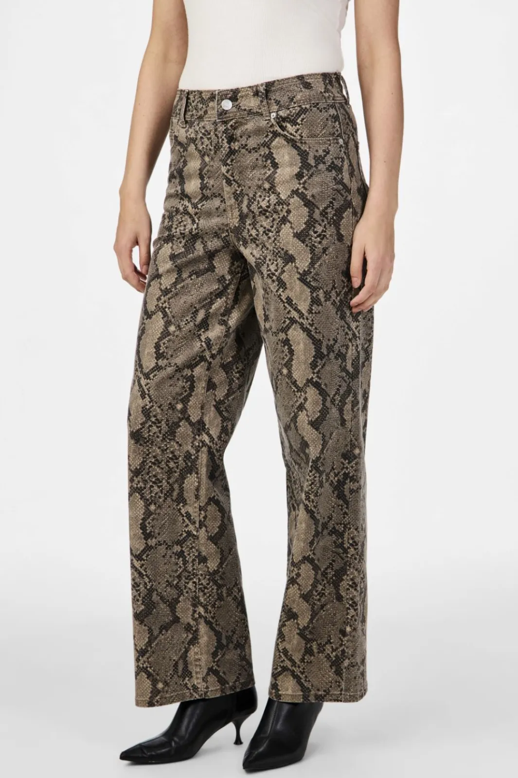 Sale YAS leonora Denim Jeans 4611693 Black Snake Print