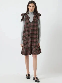 YAS turbo Spencer Dress 4870806 Port Royale Black