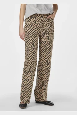 Sale YAS zira Hmw Jeans 4616310 Chanterelle Black