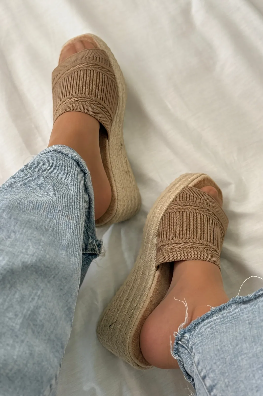 Discount Bloom Yliana Sandal Taupe
