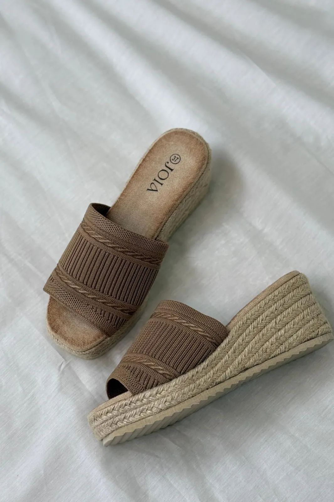 Discount Bloom Yliana Sandal Taupe