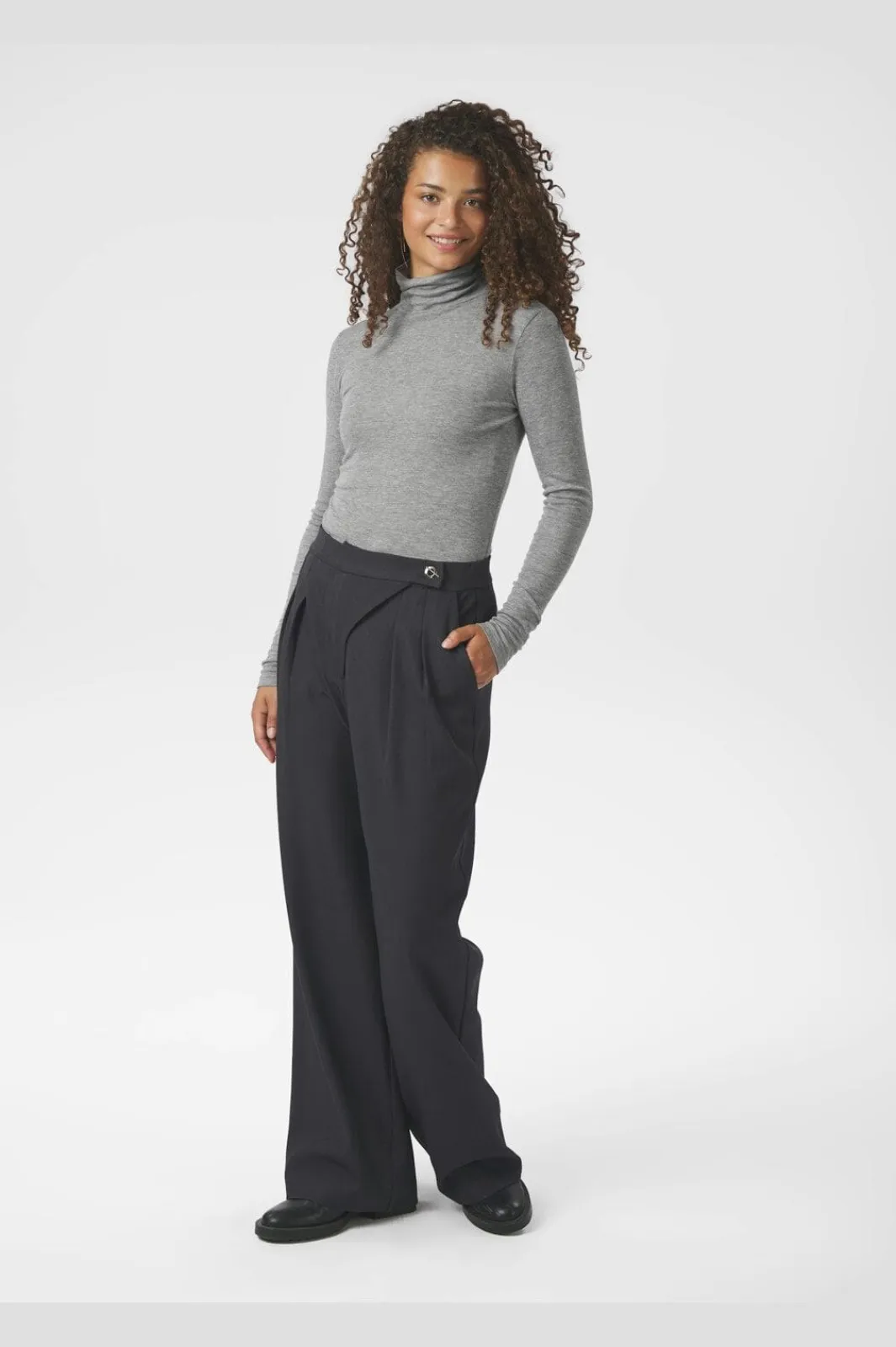 Hot Neo Noir Zalka Eyelet Pants 165551 104
